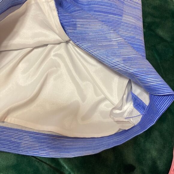 Tahari blue patterned pencil skirt - Picture 3 of 7